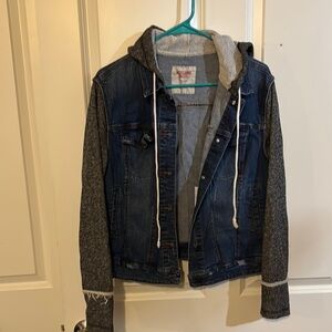 Mossimo Supply Co. Blue Denim Jacket with Black Sleeves